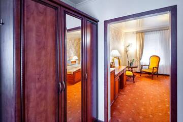 Фото Отель Hotel Imperium г. Пекары-Слёнске 4