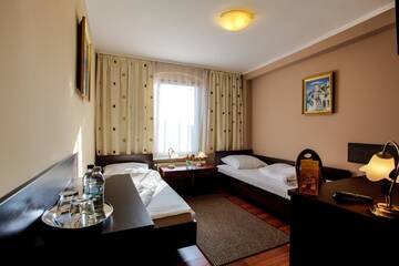 Фото Отель Hotel Apogeum г. Пекары-Слёнске 5